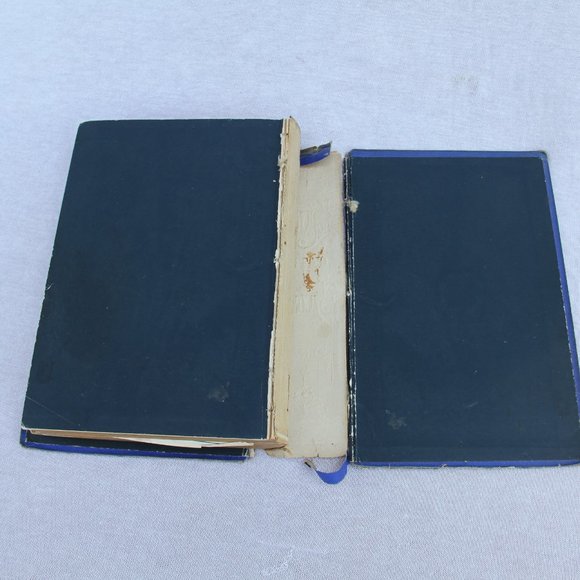 1880 Antique Religious Book - Picture 11 of 12